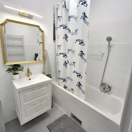 Hortensia Apartment Aszofo